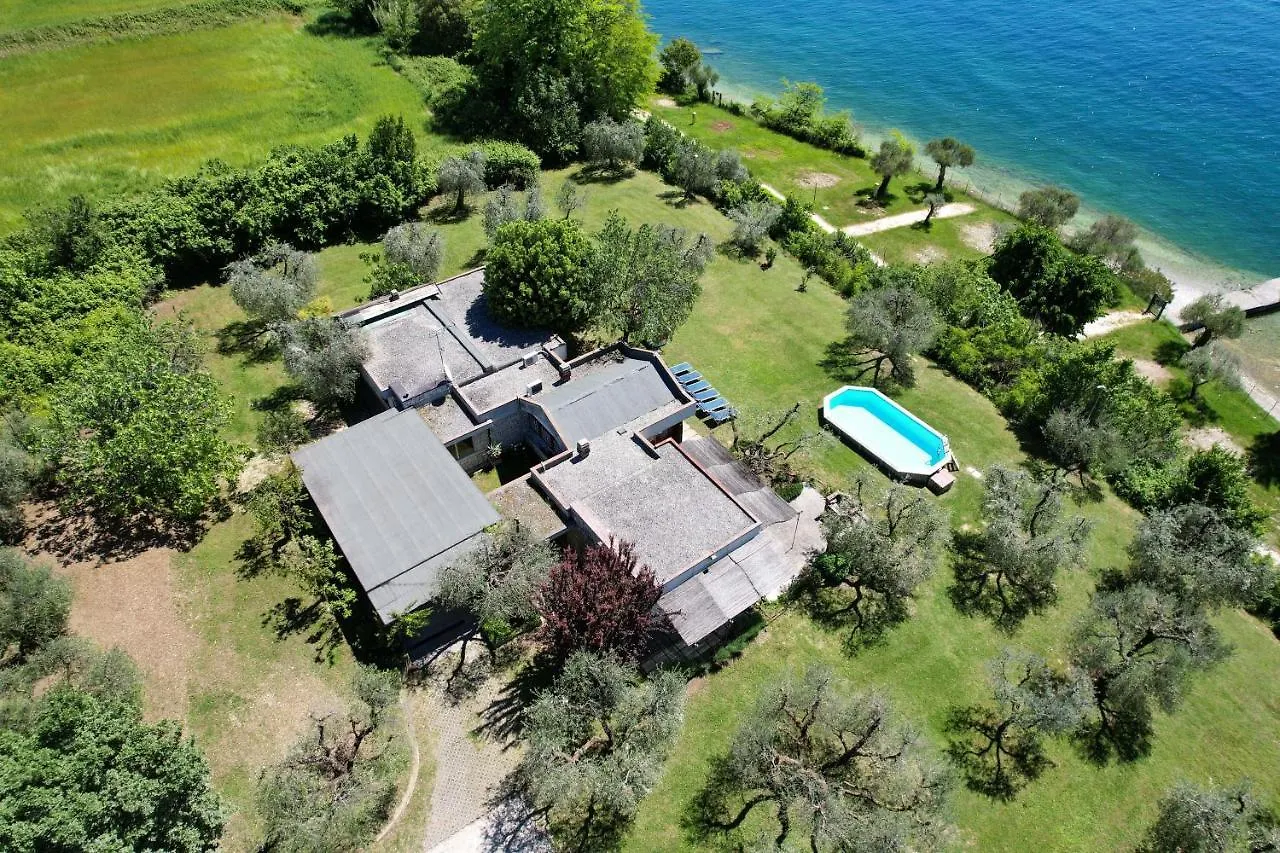 Casa Raffaella -Ciao Vacanze- Moniga del Garda 0*,  Italy