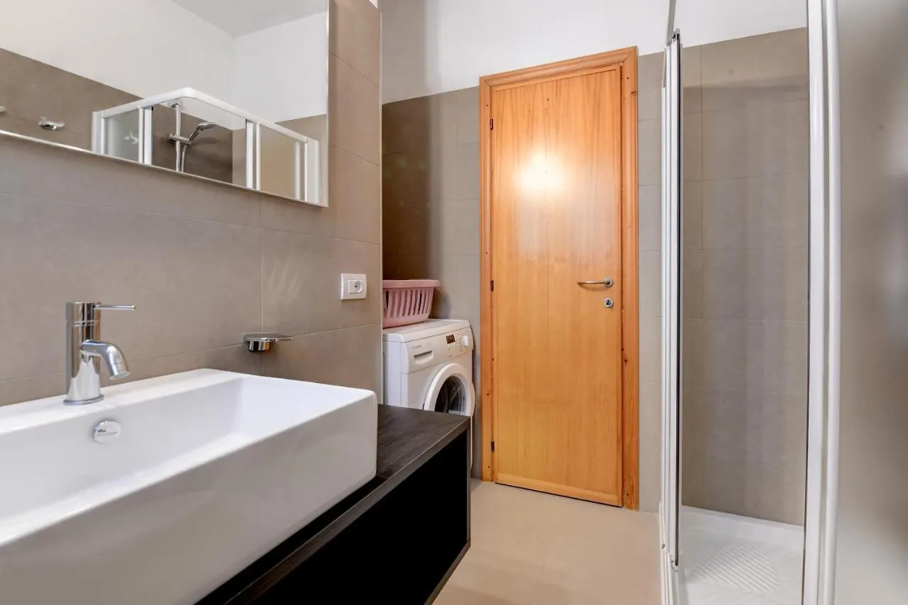 Casa Raffaella -Ciao Vacanze- Moniga del Garda 0*,