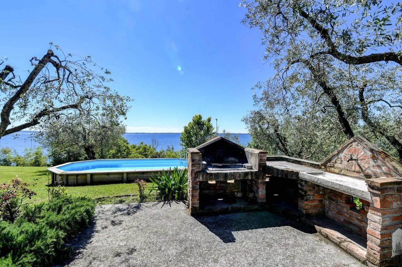 Villa Casa Raffaella -Ciao Vacanze- Moniga del Garda Italy
