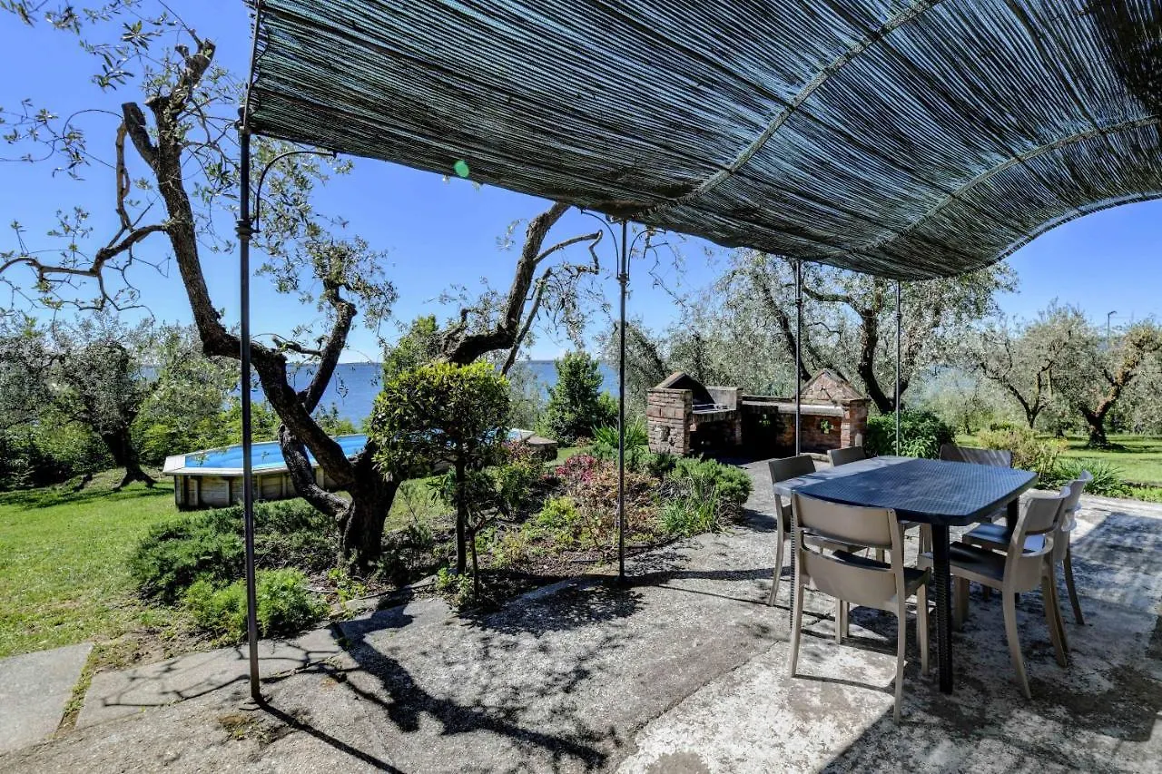 Casa Raffaella -Ciao Vacanze- Moniga del Garda Villa