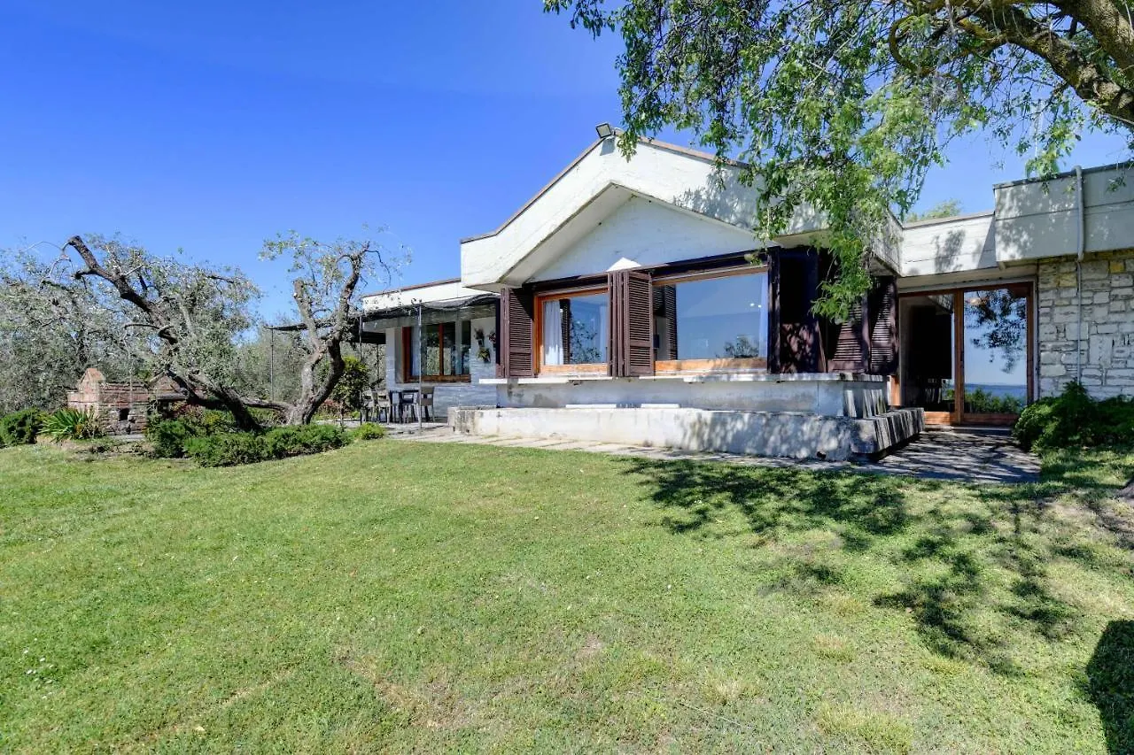 Casa Raffaella -Ciao Vacanze- Moniga del Garda Villa